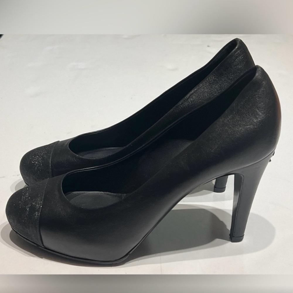 Chanel black platform CC heels - Picture 3 of 12